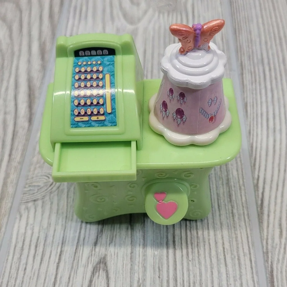MLP My Little Pony Celebration Castle Dollhouse Furniture Kitchen Sink Bed